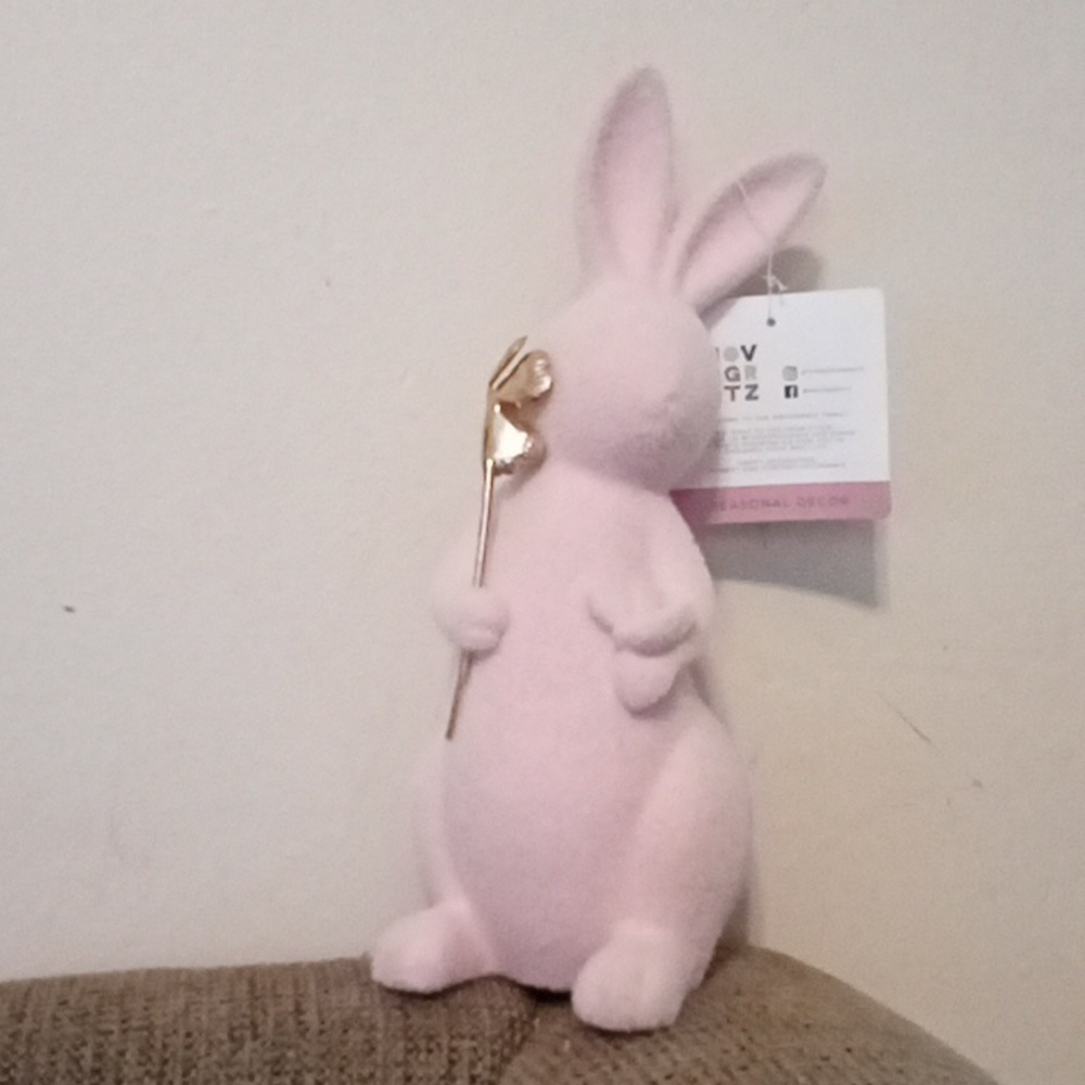 NWT Novogratz Pastel Pink Flocked Bunny Holding Gold Flower & Butterfly